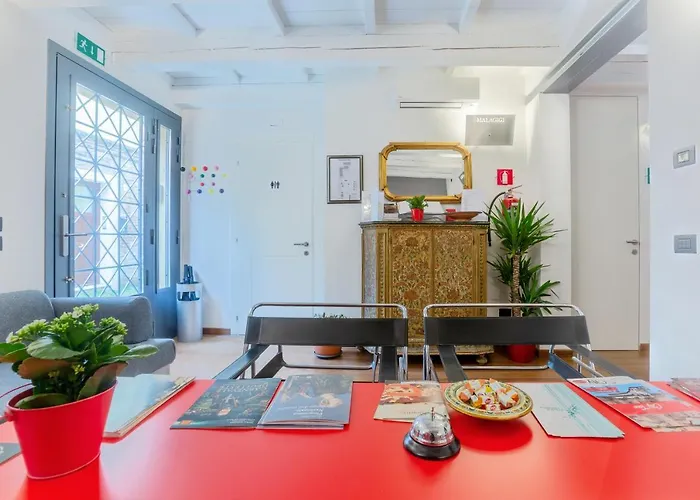 Bed and Breakfast Malagigi Φεράρα